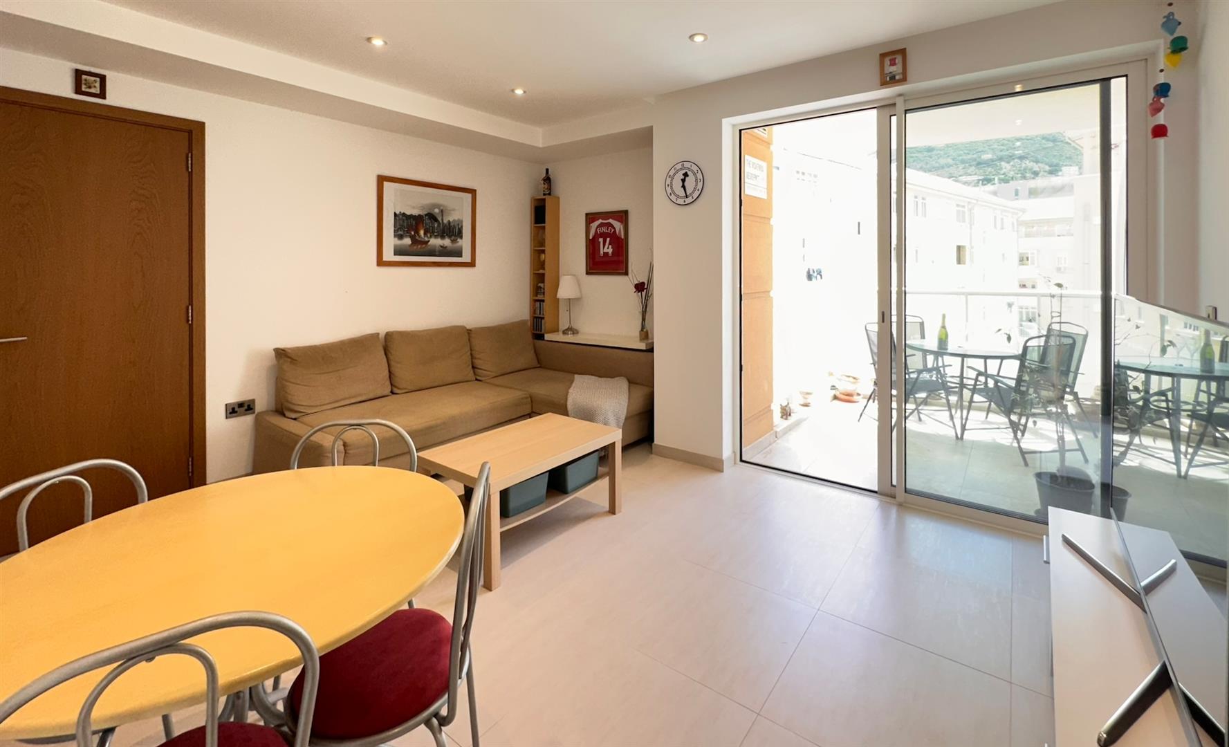 Image of Apartment - 1 Bedrooms - 1 Bathrooms for Sale in West One, Eurotowers-Gibraltar, Image 4